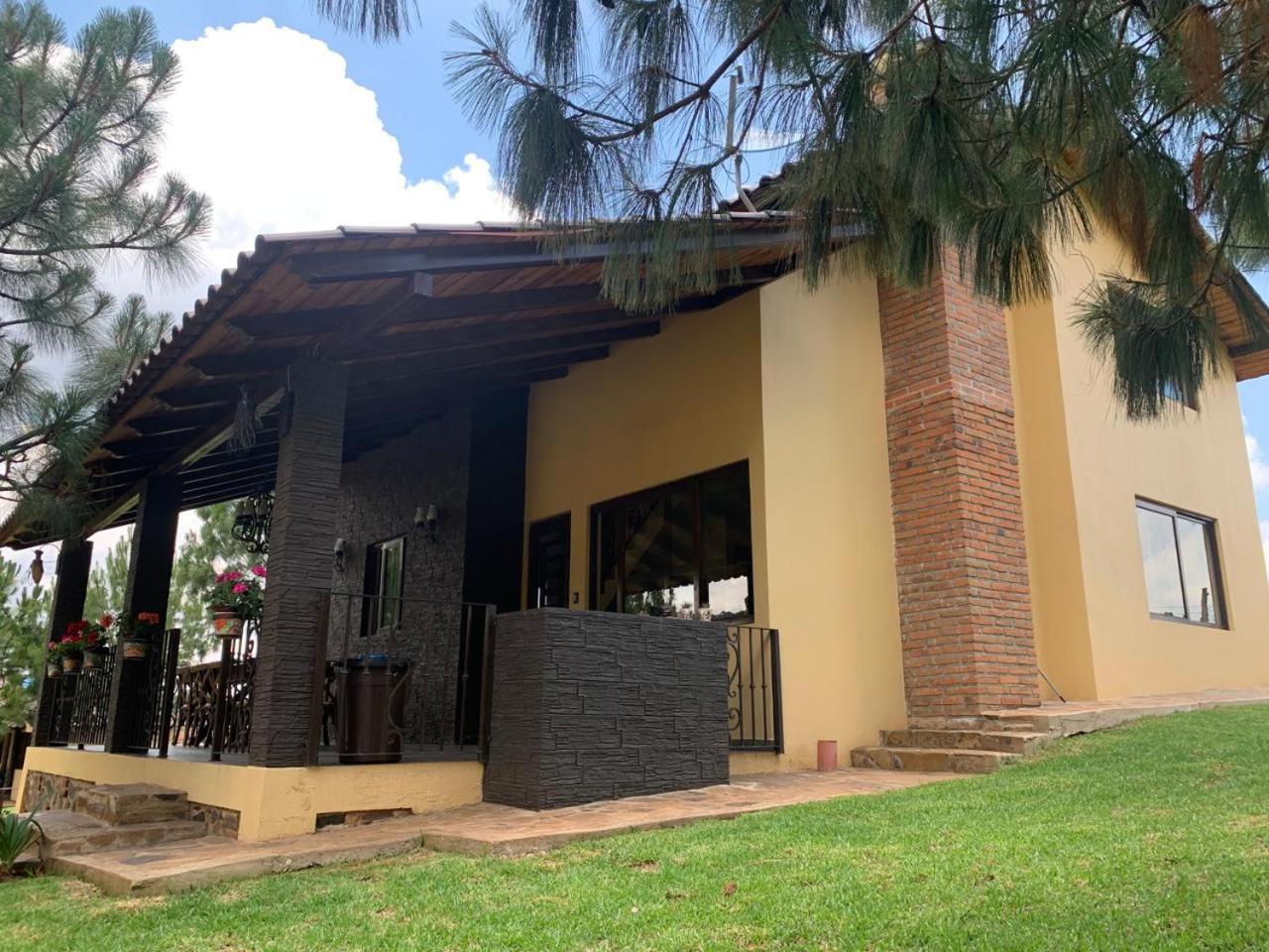 Cabana No.4 Puerta Del Bosque Mazamitla. Экстерьер фото